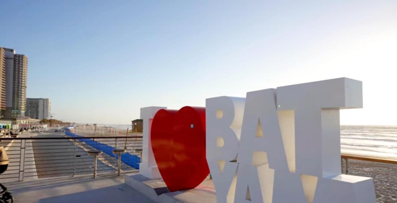 612 Apartment On The Beach Bat Yam Exterior foto